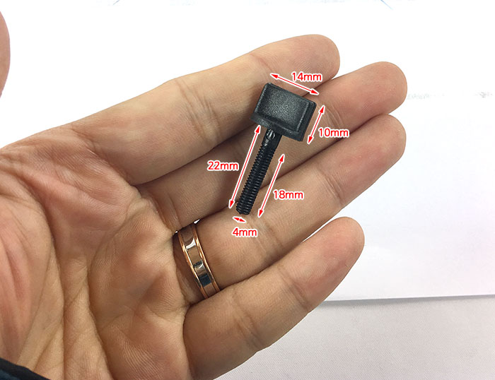 ¾Ë¾¾¹ðÅ© M4PLSC ¼ÕÀâÀÌ ÀÖ´Â ÇÃ¶ó½ºÆ½ ³ª»ç (M4x22mm) 1