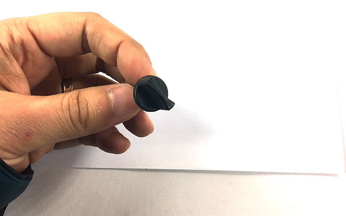 ¾Ë¾¾¹ðÅ© M4PLSC ¼ÕÀâÀÌ ÀÖ´Â ÇÃ¶ó½ºÆ½ ³ª»ç (M4x22mm) 2