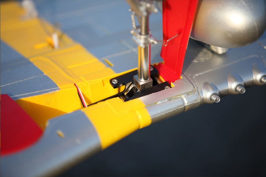 [�˾���ũ]  [FMS] P-51D V8 RED Tail 1400mm EPO PNP 10