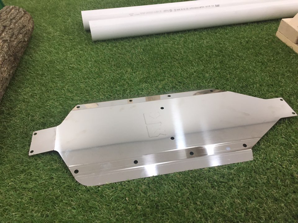 [�˾���ũ] BU0001 [�ɼ�] ũ���� �Ϻν�Ű��  * ���� ����   1:5 KRATON 4X4 8S AL HUB SKID 3