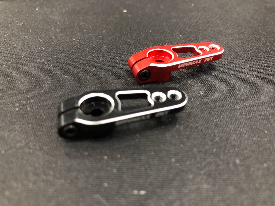 �˾���ũ 13445 [Ares Racing] ��ȭ Aluminum super light 25T Servo horn (Futaba/HIGHEST/Ÿ������/SAVOX ���� ȣȯ �ʰ淮 25T ����ȥ **����1�� 3