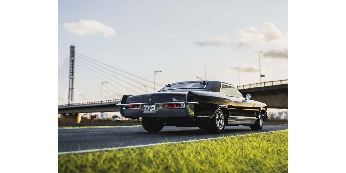 �˾���ũ KY34434T1 [KYOSHO] PutEP FZ02L 1965 Buick Riviera Black 12