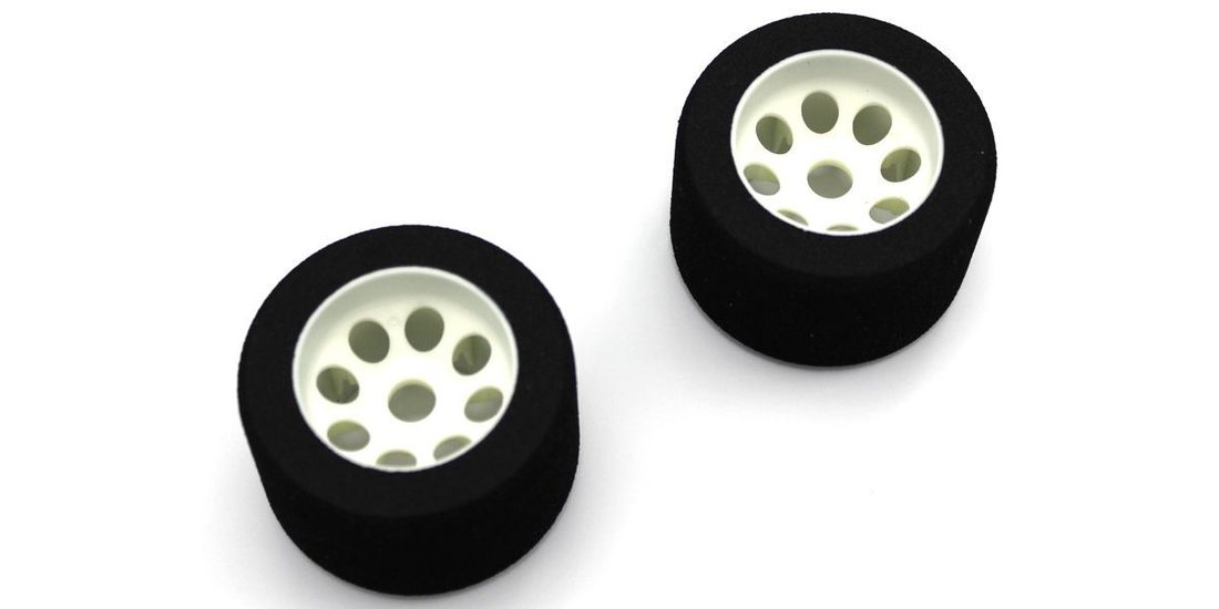 �˾���ũ KYEFTH005W [KYOSHO] Pre-Shaped Rear Tire L25ﾟ (2pcs/FANTOM EP-4WD) 1