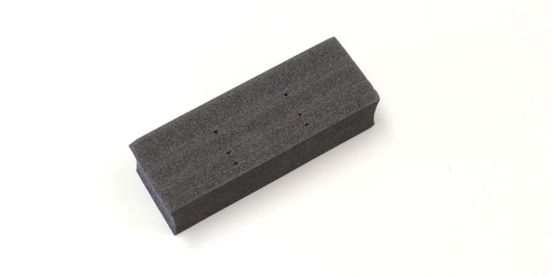 �˾���ũ KYUM741 [KYOSHO] Battery Sponge 1