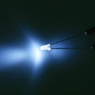 [�˾���ũ] BULED-3-WHITE 3���� ������ ���ֵ� LED - WHITE (���) 1�� (4.8v/6v �� ���� ������ ���� ����)