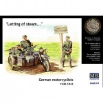 [MasterBox] CM3539 1/35 German motorcyclists, 1940-1943