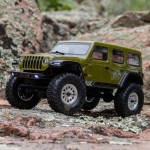 [Axial] 1/24 SCX24 Jeep Wrangler JLU 4X4 Rock Crawler Brushed RTR, Green