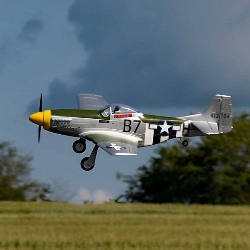 �˾���ũ EFL02650 [E-FLITE(Blade)] P-51D Mustang 1.0m BNF Basic with AS3X and SAFE Select