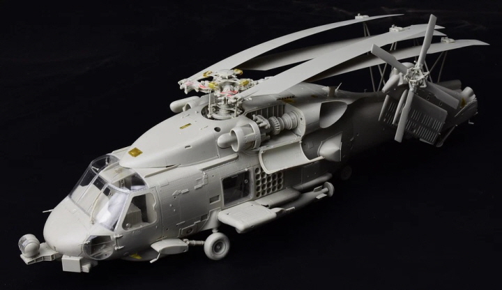 [�˾���ũ] CZKH50009 [kitty Hwak] CZKH50009 1/35 SH-60B Sea Hawk 3