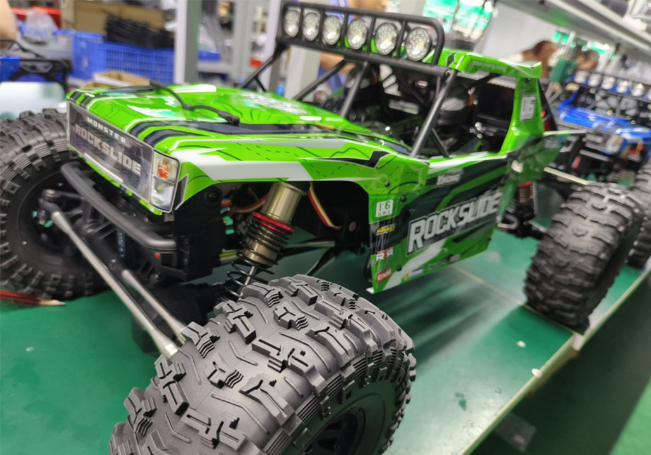 [�˾���ũ] YK4061 Green Black [YK HOBBY] 1:6 YK4061 �귯�ø��� ROCKSLIDER ��Ŭ��︵ 4WD ���� (������ ����, ��Ʈ�� �������߽�) �׸����� ���� 14