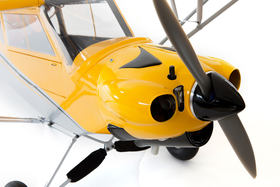[�˾���ũ] HAN5065 [HANGAR9] Carbon Cub 15cc ARF ���ָ� ����� 16