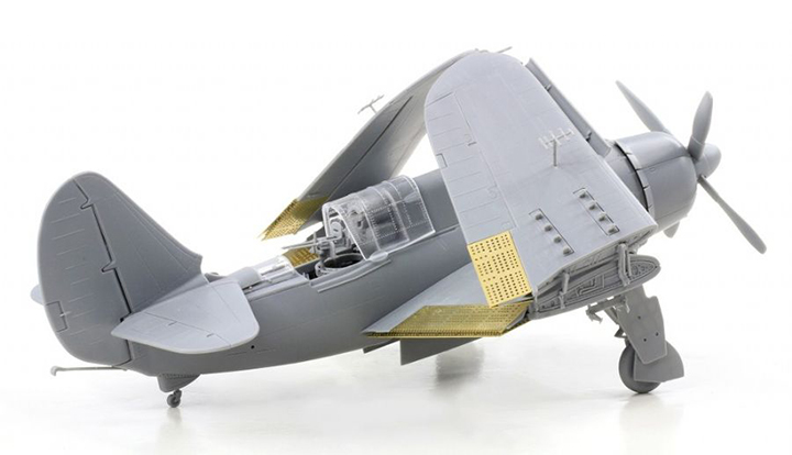 [�˾���ũ] BD5103 [Dragon] BD5103 1/72 SB2C-4 Helldiver 3