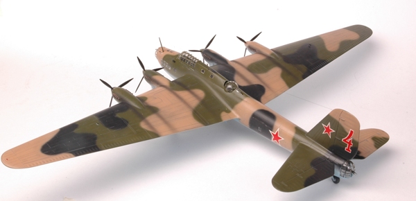 [�˾���ũ] BZ7264 [Zvezda] BZ7264 1/72 Petlyakov Pe-8 Soviet Bomber (New Tool) 3