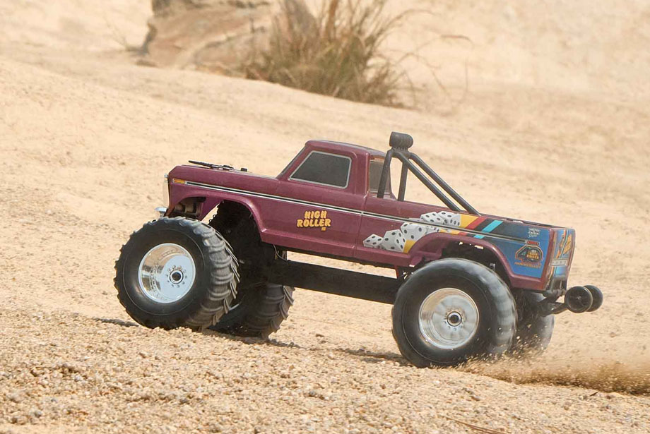 �˾���ũ FMS11023RSHR [ROC HOBBY] FMS 1:10 Ford F100 Monster Truck RTR 2WD RS ����, High Roller 9